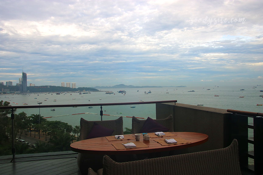 Hilton1 โรงแรมฮิลตัน พัทยา