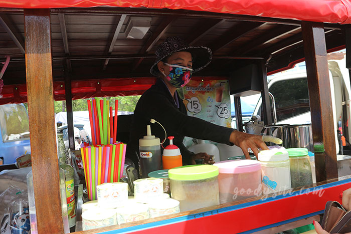 มวกเหล็ก 1 ตลาดนัดมวกเหล็ก