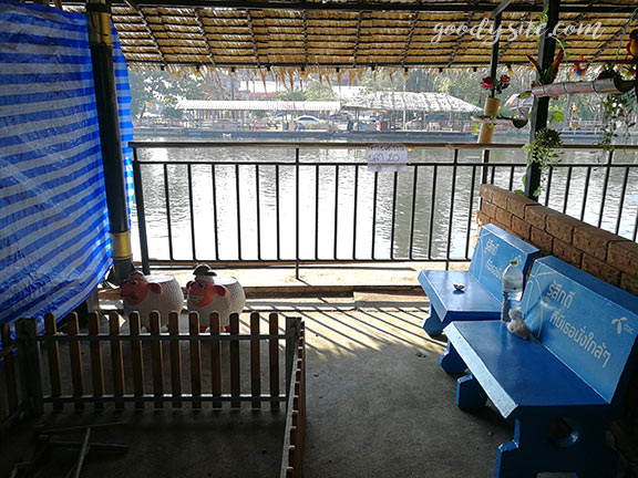 สวนน้ำพันท้ายนรสิงห์ 1 ตลาดน้ำพันท้ายนรสิงห์