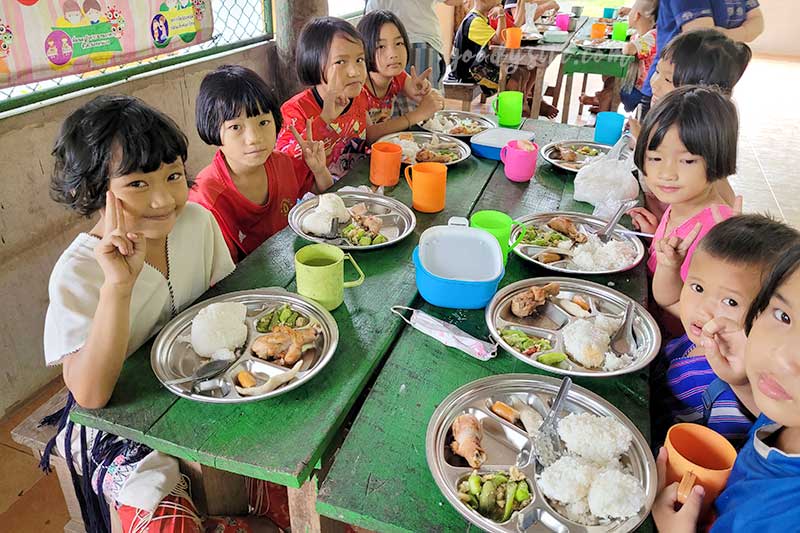 ตาก 1 โรงเรียนบ้านแม่ออกผารู ห้องเรียนสาขาทินึเด