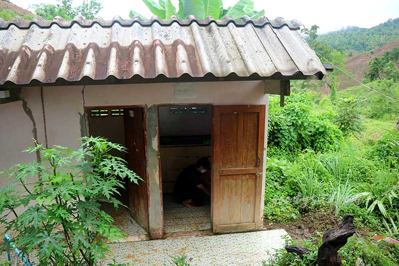ตาก 1 โรงเรียนบ้านแม่ออกผารู ห้องเรียนสาขาทินึเด