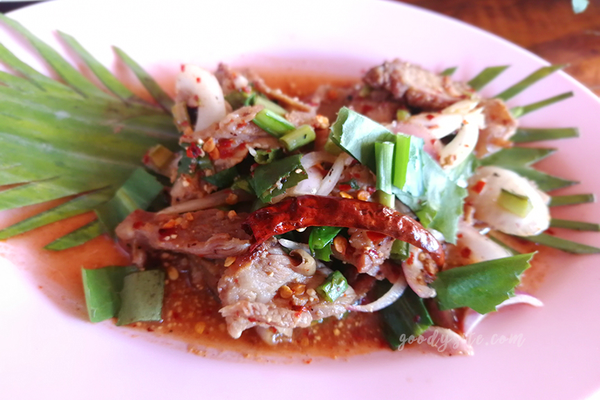 เพชรบูรณ์อีกครั้ง 2 ไก่ย่างวิเชียร นิวบัวตอง