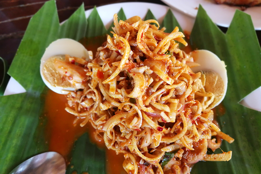 เพชรบูรณ์อีกครั้ง 2 ไก่ย่างวิเชียร นิวบัวตอง