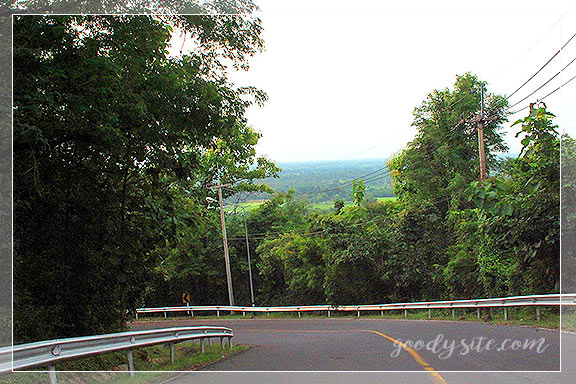 บุรีรัมย์ 9 บนถนน On the Road เดินทางค้นหาอุทยานประวัติศาสตร์