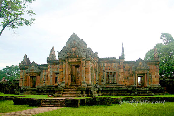 บุรีรัมย์ 14 ปราสามเมืองต่ำ อ. ประโคนชัย จ. บุรีรัมย์