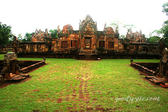 บุรีรัมย์ 14 ปราสามเมืองต่ำ อ. ประโคนชัย จ. บุรีรัมย์