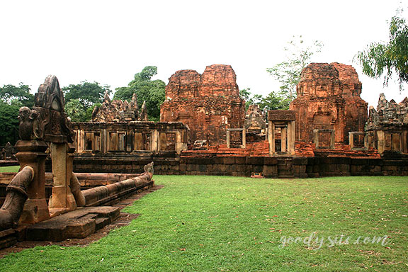 บุรีรัมย์ 14 ปราสามเมืองต่ำ อ. ประโคนชัย จ. บุรีรัมย์