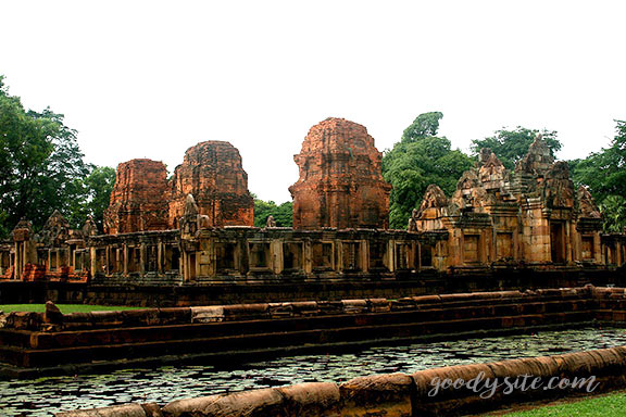 บุรีรัมย์ 14 ปราสามเมืองต่ำ อ. ประโคนชัย จ. บุรีรัมย์