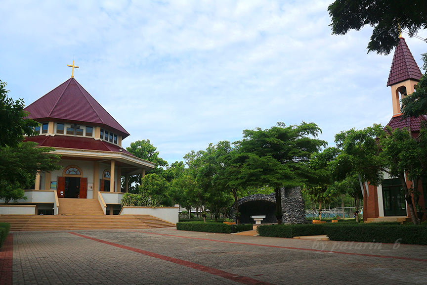 บุรีรัมย์ - วัดคาทอลิก - วัดแม่พระสายประคำศักดิ์สิทธิ์ 