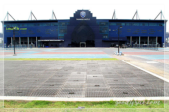 บุรีรัมย์ 8 ปราสาทสายฟ้า