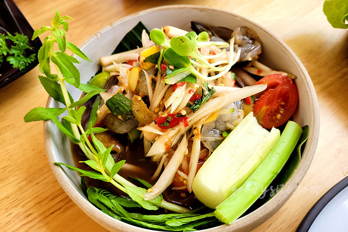 ร้าน ประกาย คาเฟ่ Prakai Cafe & Cuisine
