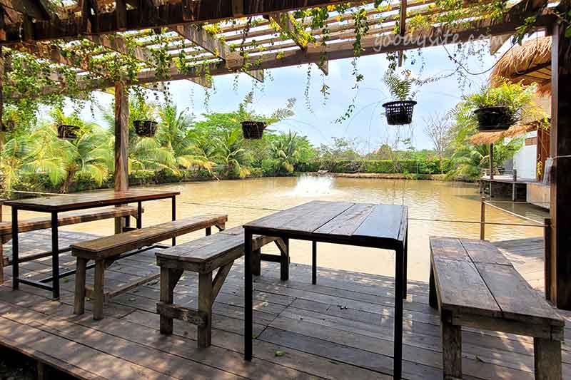 มองเทรอส์ คาเฟ่ แอนด์ ฟาร์ม (Montreux Cafe & Farm) อีกสักครั้ง
