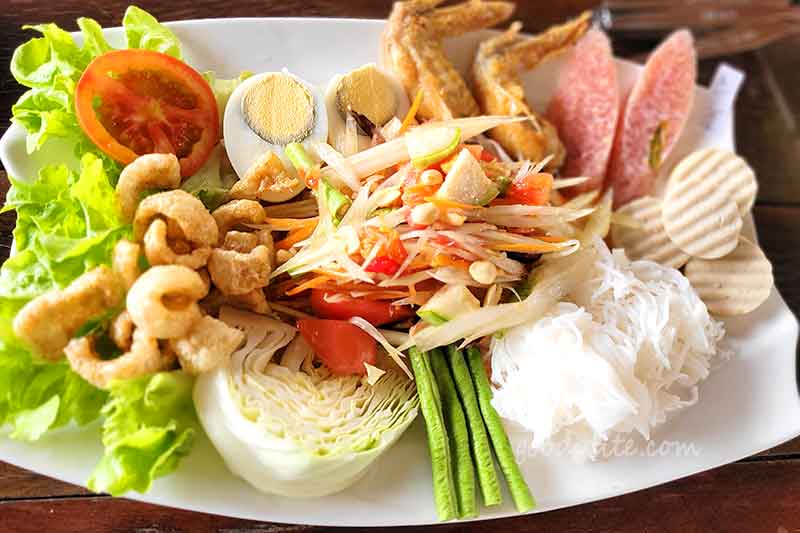 มองเทรอส์ คาเฟ่ แอนด์ ฟาร์ม (Montreux Cafe & Farm) อีกสักครั้ง