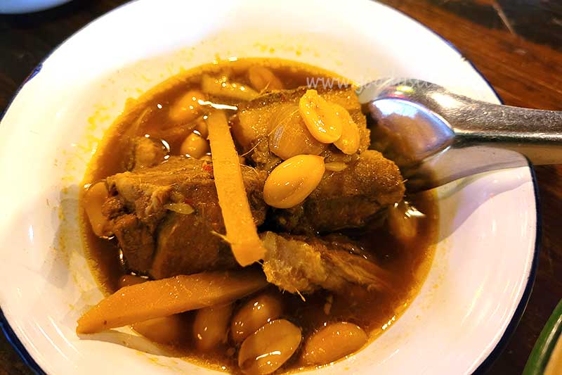 ร้านสายลมจอย ซอย 1
