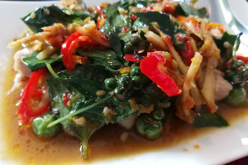 ร้านอาหาร เพลิน เพลิน Ploen Ploen Restaurant