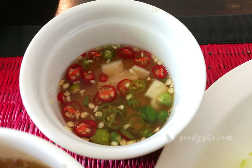 ร้านอาหาร เพลิน เพลิน Ploen Ploen Restaurant