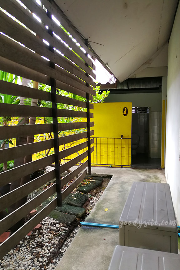 ร้านอาหาร เพลิน เพลิน Ploen Ploen Restaurant