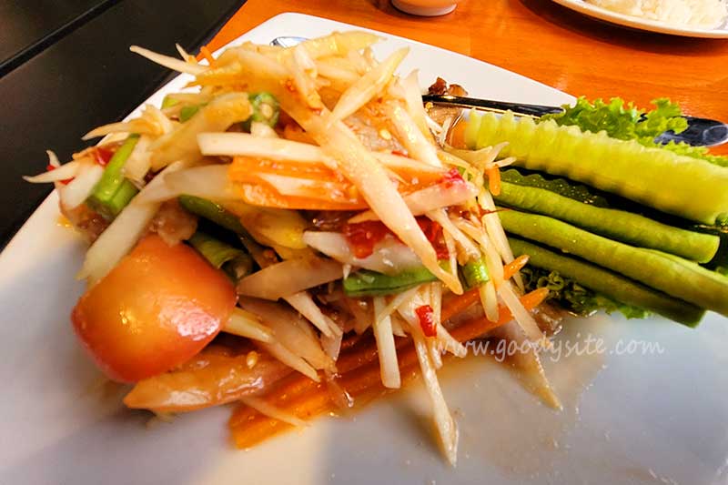 ร้านเพกะลาว ลำลูกกา