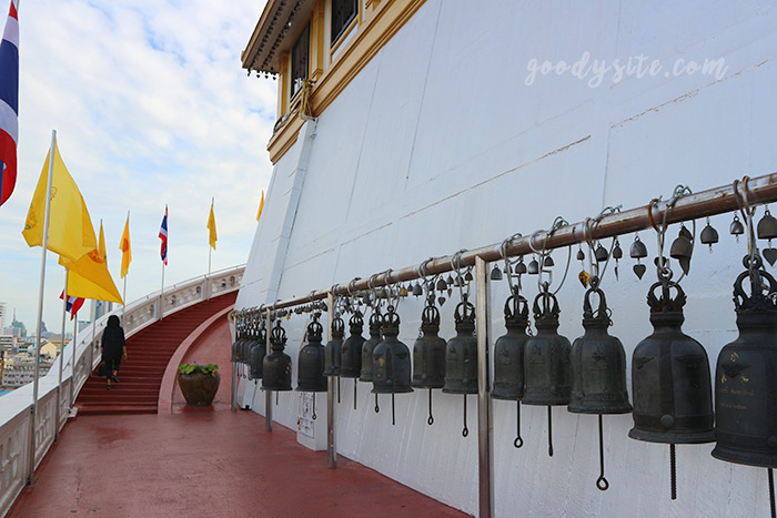 วัดสระเกศราชวรมหาวิหาร วัดภูเขาทอง