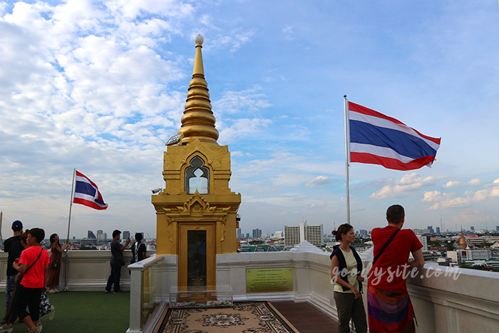 วัดสระเกศราชวรมหาวิหาร วัดภูเขาทอง