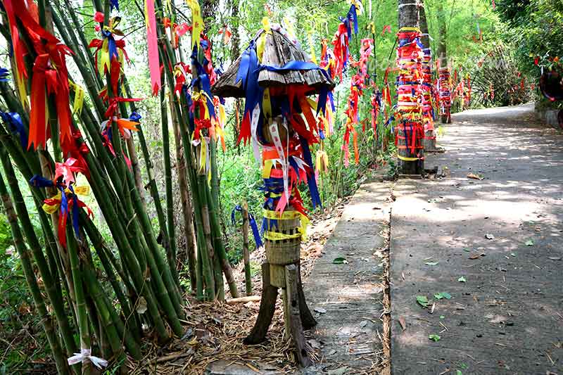 วัดเขาตะแบก จังหวัดชลบุรี วิวสวย มีสกายวอล์ก