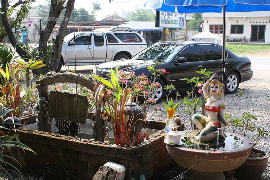 สุโขทัย 4 แม่พลอยก๋วยเตี๋ยวลิ้นวัว นครสวรรค์