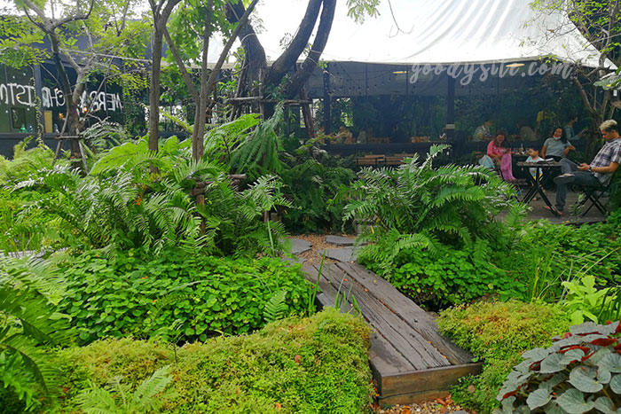 ร้าน หมอก คาเฟ่ แขวงรามอินทรา