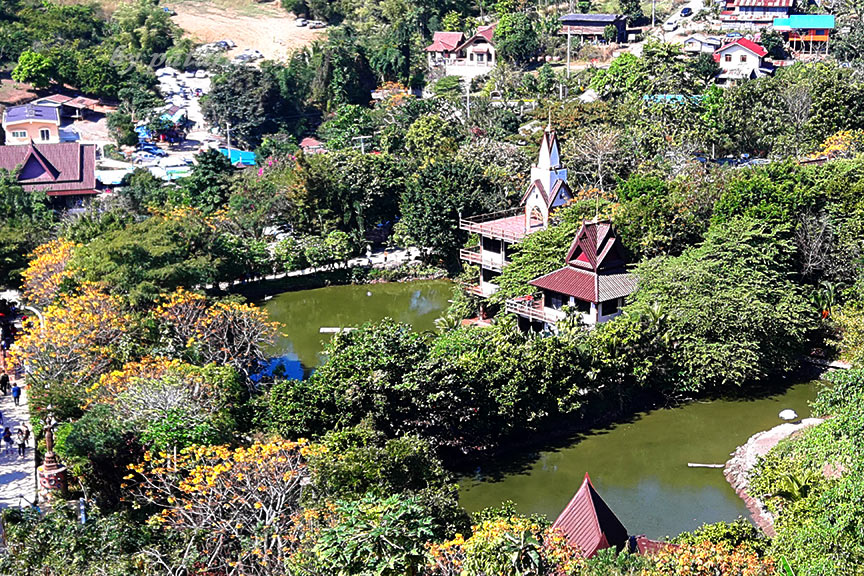 เพชรบูรณ์ 3 วัดพระธาตุผาซ่อนแก้ว