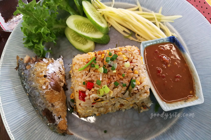 แปดริ้ว 1 ร้านอาหารเปียซิม การ์เด้น