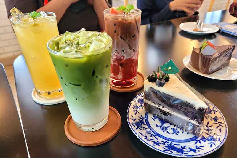 66 Cottage ร้านกาแฟท่ามกลางตึกสูง