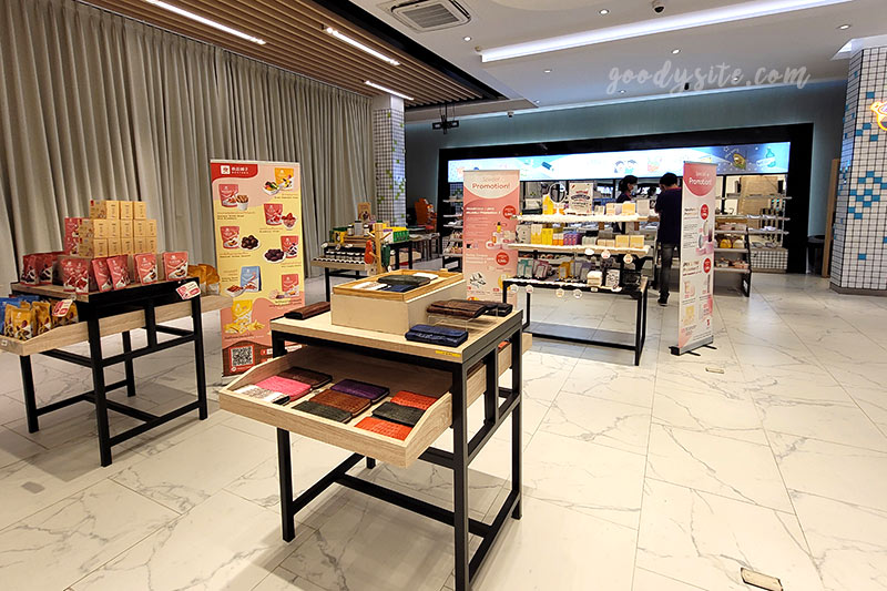 Bora x AB ซุปเปอร์มาร์เก็ตเกาหลีและคาเฟ่ ที่ลาดกระบัง