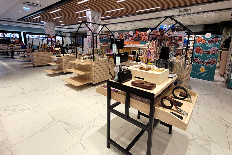 Bora x AB ซุปเปอร์มาร์เก็ตเกาหลีและคาเฟ่ ที่ลาดกระบัง
