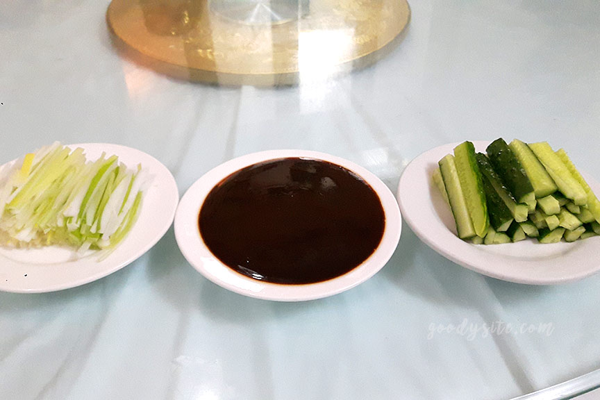 ไปปักกิ่ง ก็ต้องกินเป็ดปักกิ่งกัน
