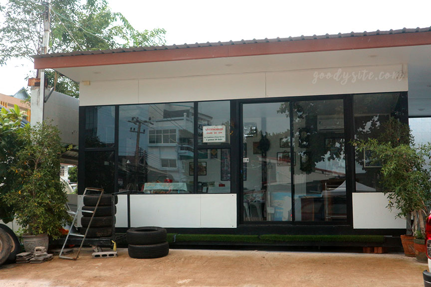 หัวหิน 3 ร้านอาหารแสงไทยซีฟู๊ด