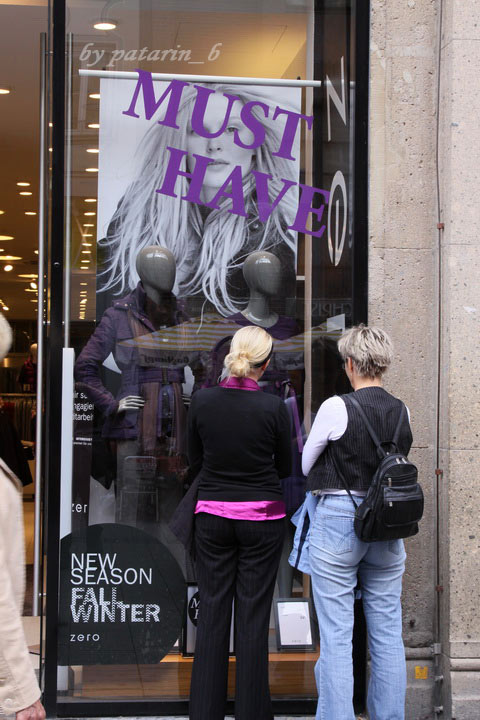 Europe อีกครั้ง 12: Window Shopping 1