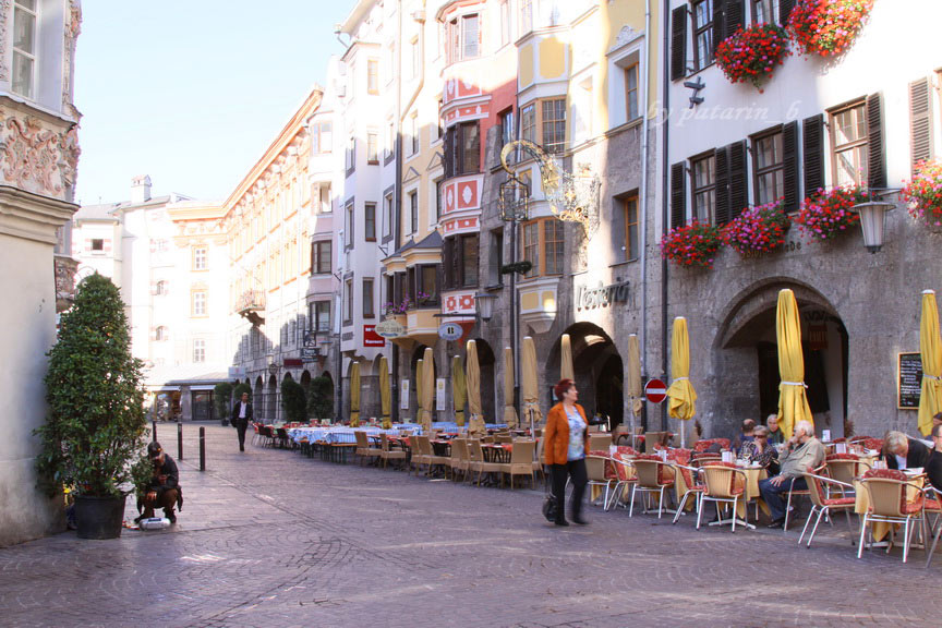 Europe อีกครั้ง 15: Sitting Out