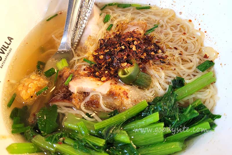 ฟู้ดวิลล่า ราชพฤกษ์ แหล่งรวมความอร่อย
