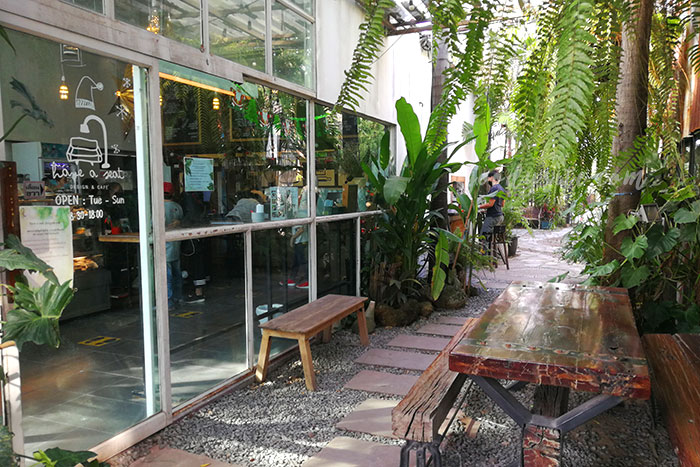 ร้าน Have a Seat ปทุมธานี