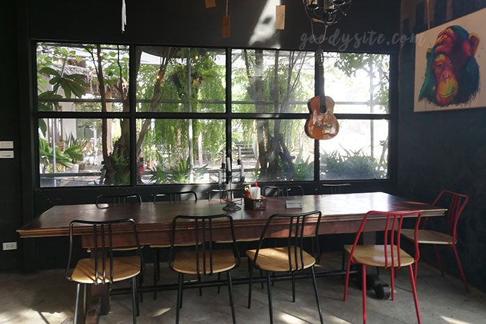 ร้าน Have a Seat ปทุมธานี