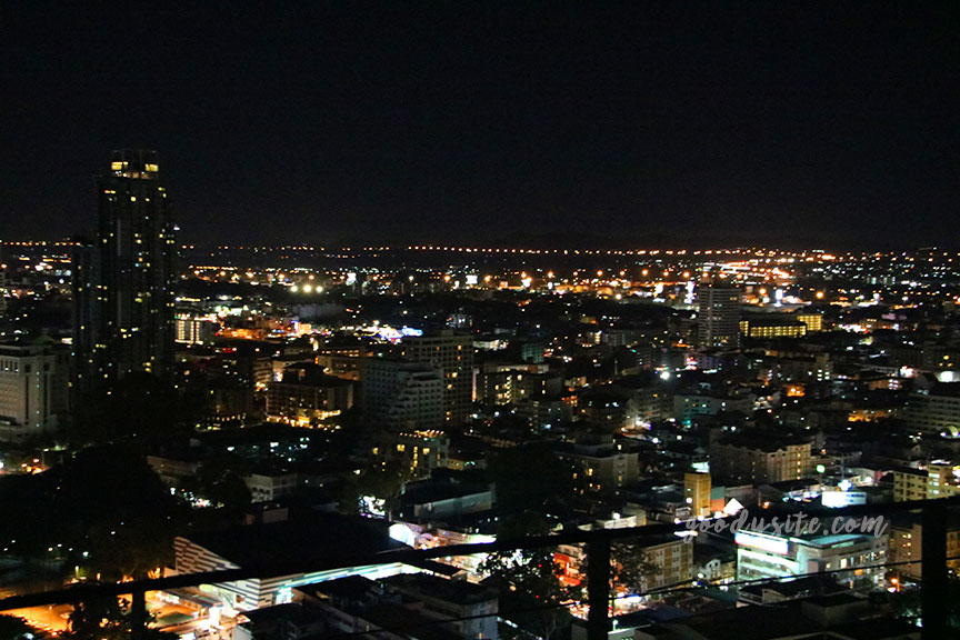 Hilton3 Horizon Rooftop Restaurant and Bar