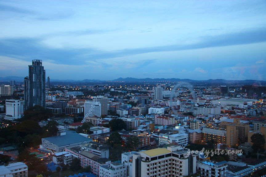 Hilton1 โรงแรมฮิลตัน พัทยา
