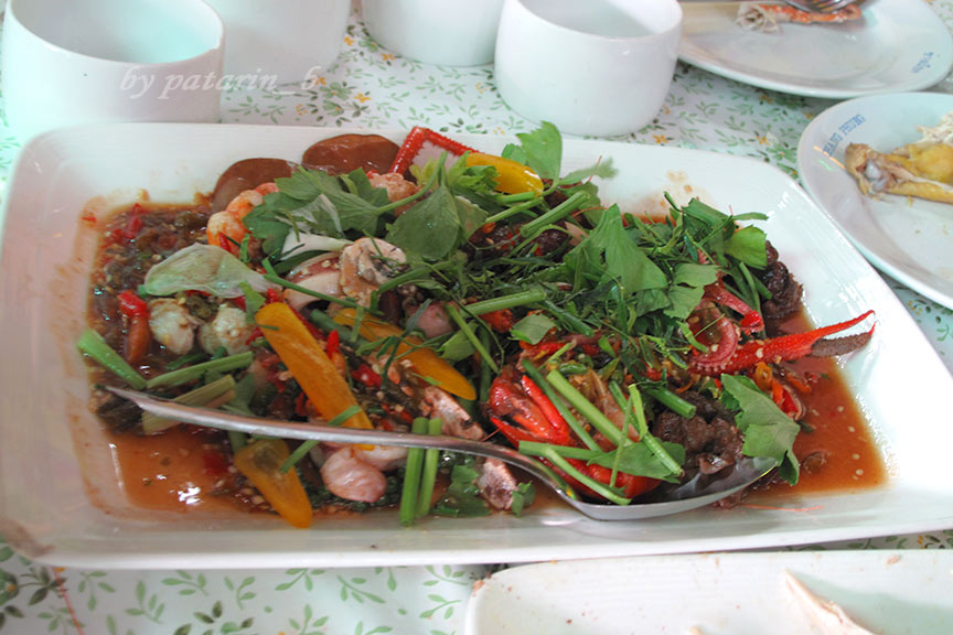 หัวหิน 1 ร้านอาหาร ช้างเผือก