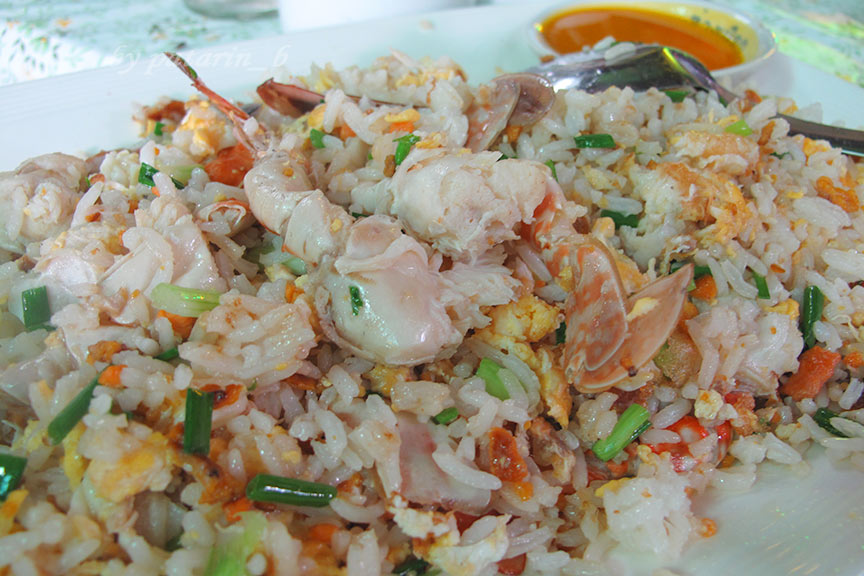 หัวหิน 1 ร้านอาหาร ช้างเผือก