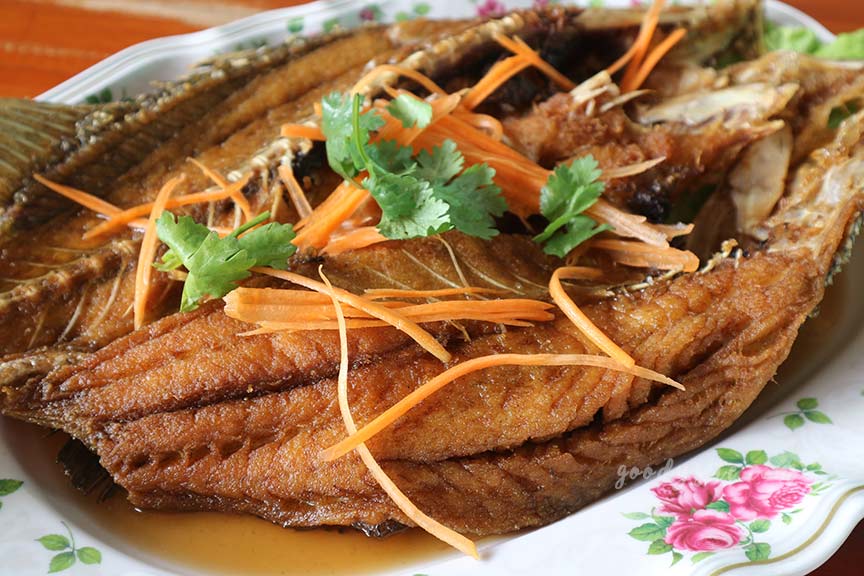 หัวหิน 7 ป้ารวยปูเป็น สาขา 2 กับร้านแม่เก็บขนมไทย