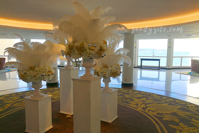 ทำบุญคุณยาย 4 ที่พัก 3 Dusit-Day time