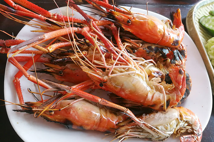 ทำบุญคุณยาย 6 มื้อกลางวันที่ปูเป็น