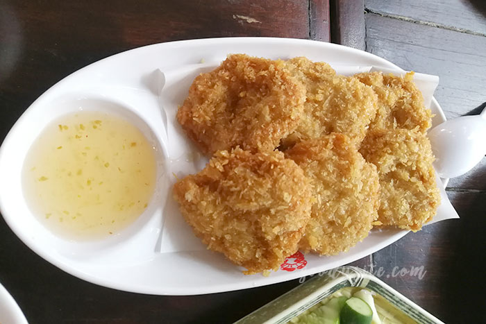 ทำบุญคุณยาย 6 มื้อกลางวันที่ปูเป็น