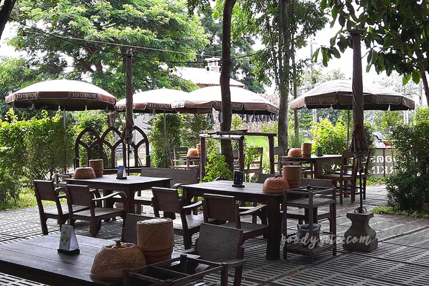 พัทยา-เกาะไผ่ 2: Ala Campagne (อะลาคอมปาณย์)