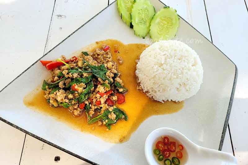 ริมลากูน คาเฟ่ แอนด์ เรสเตอรองต์
