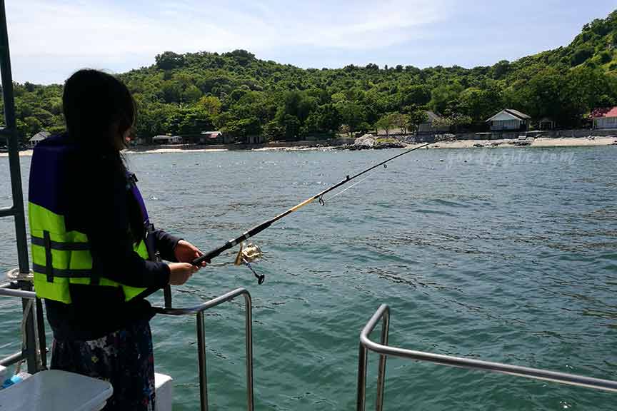 พัทยา-สีชัง 5 ล่องเรือ ตกปลา